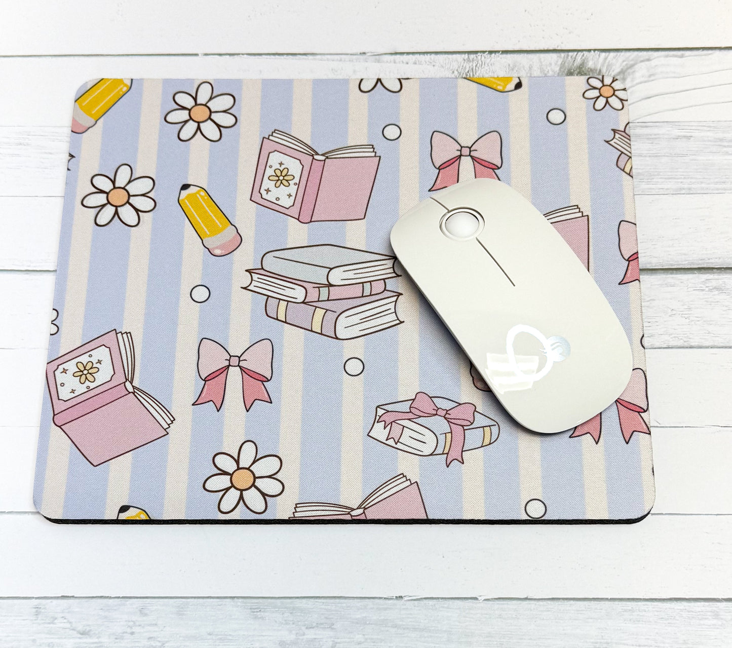 Books, Bows, Flowers And Pencils - Stripes